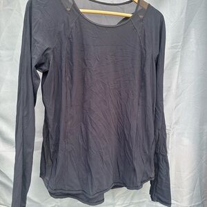 Women's Black Long Sleeve Top lululemon for workout